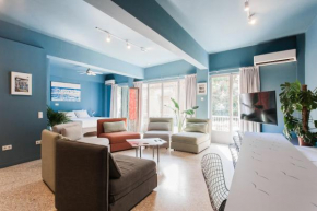 Central and Comfy with Private Balcony and Rooftop Access - CT3
